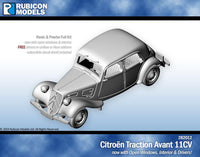 282012 - Citroën Traction Avant 11CV with Interior - Resin